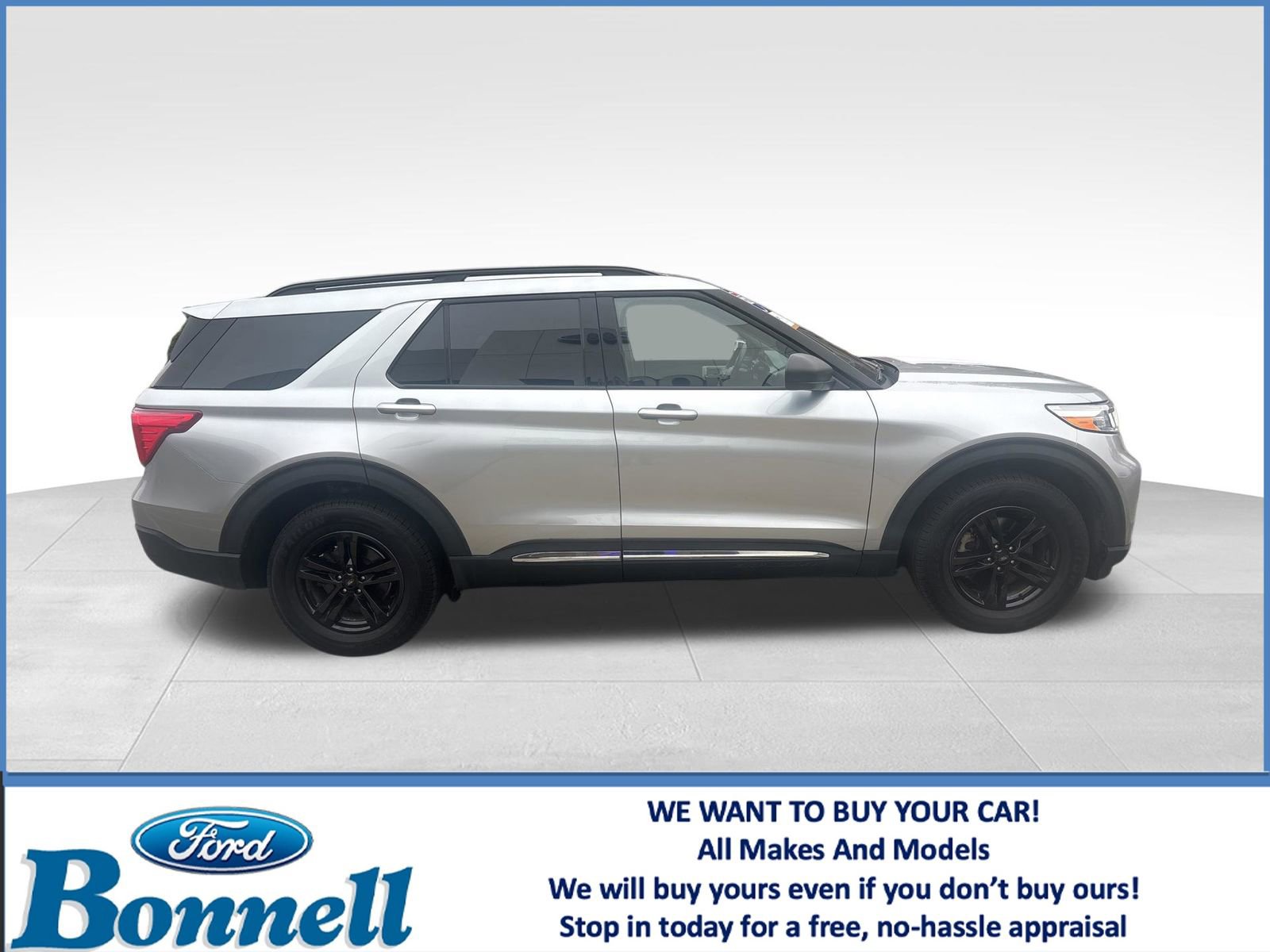 Certified 2022 Ford Explorer XLT w/ Equipment Group 202A image 6