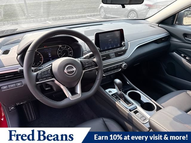 New 2025 Nissan Altima 2.5 SR AWD/4WD image 7