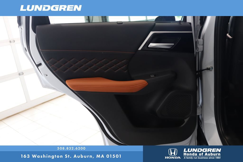 Used 2022 Mitsubishi Outlander SEL AWD/4WD image 14