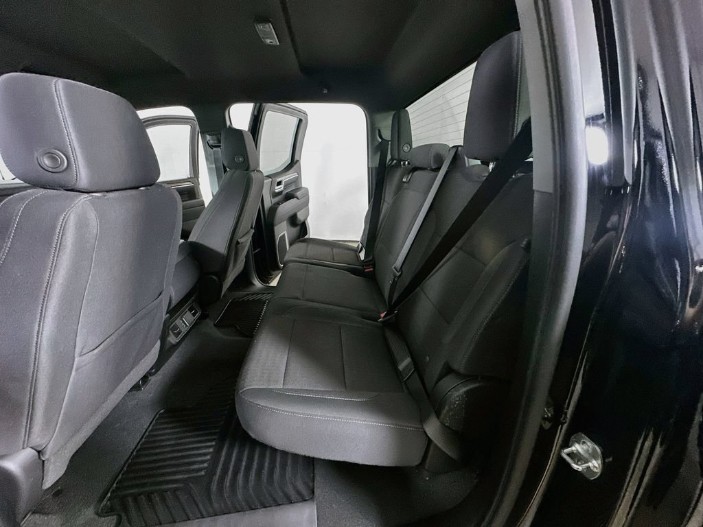 Used 2026 Chevrolet Silverado 1500 LT AWD/4WD image 16