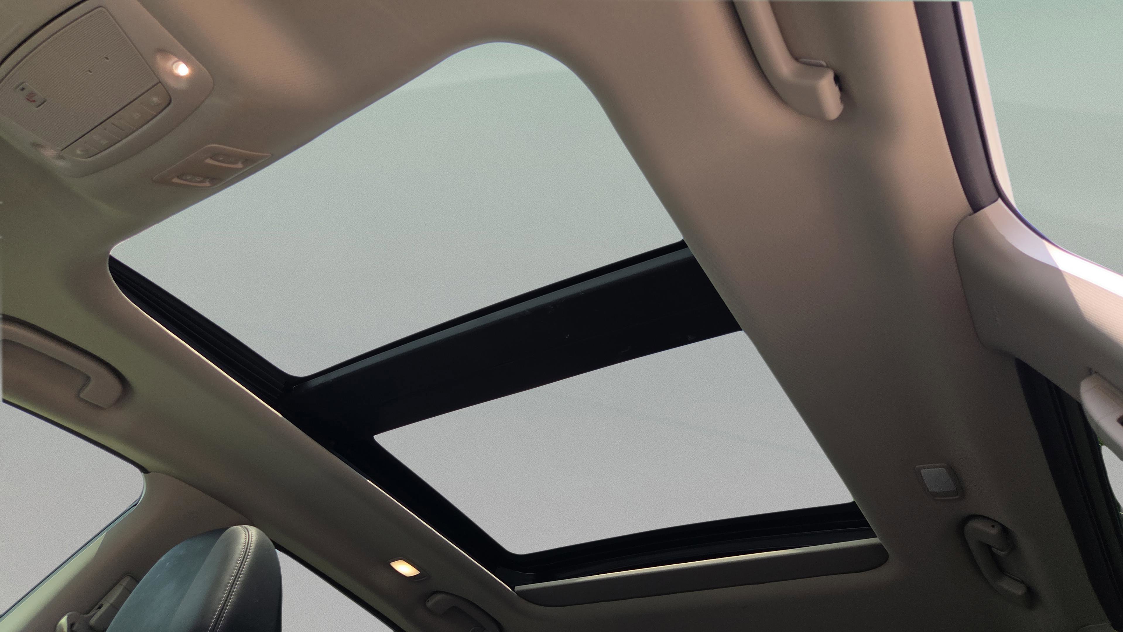 Used 2020 Nissan Murano Platinum FWD image 17