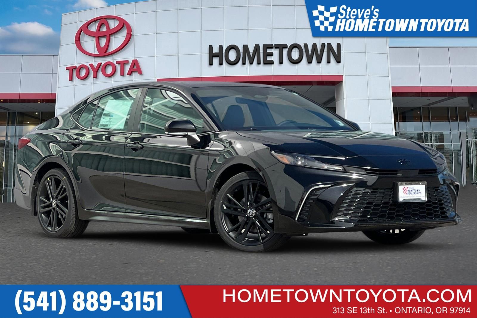 New 2026 Toyota Camry Hybrid w/ Multimedia Upgrade Package