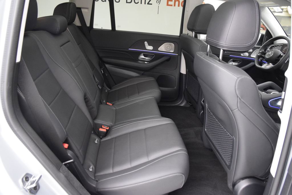 Used 2026 Mercedes-Benz GLS 450 4MATIC image 22