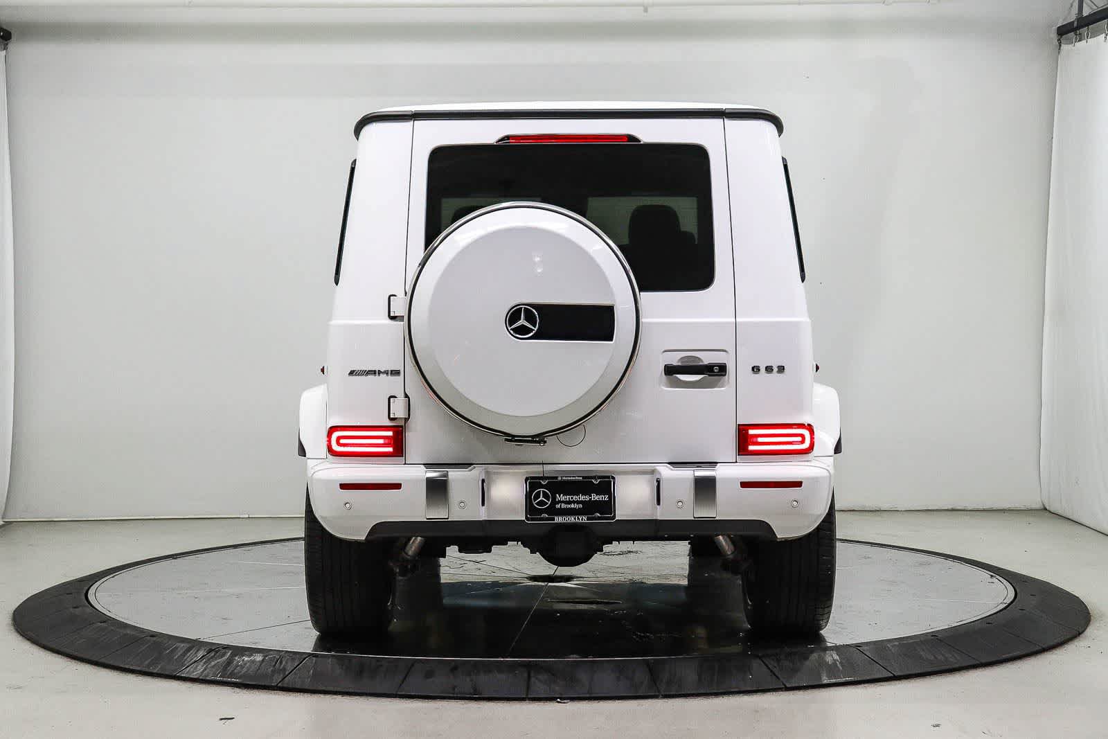 Certified 2022 Mercedes-Benz G 63 AMG 4MATIC image 3