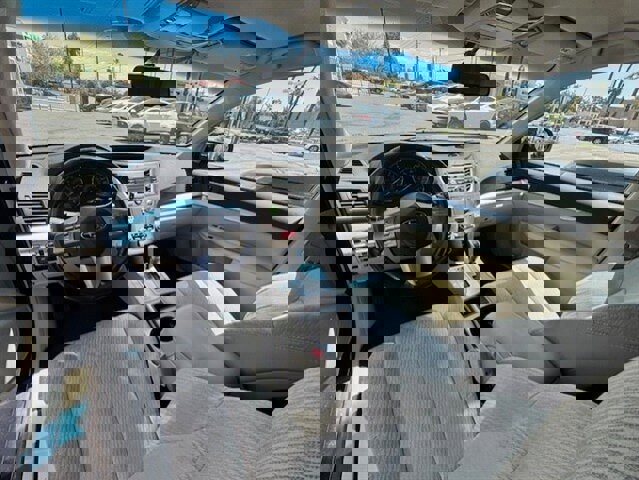 Used 2010 Subaru Outback 2.5i Premium image 24