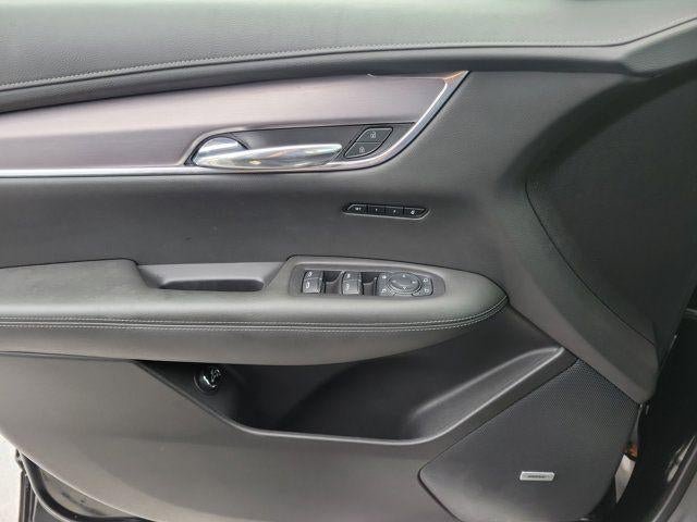 Certified 2023 Cadillac XT6 Luxury FWD image 15