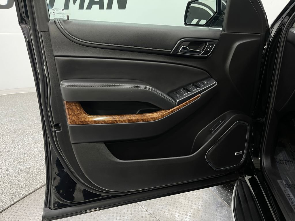 Used 2018 Chevrolet Tahoe Premier image 15