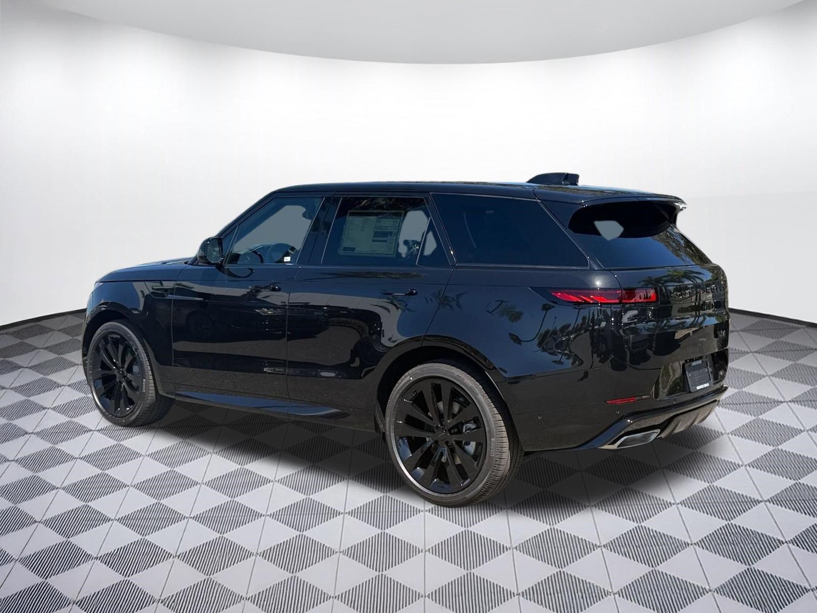 New 2027 Land Rover Range Rover Sport Dynamic SE AWD/4WD image 3