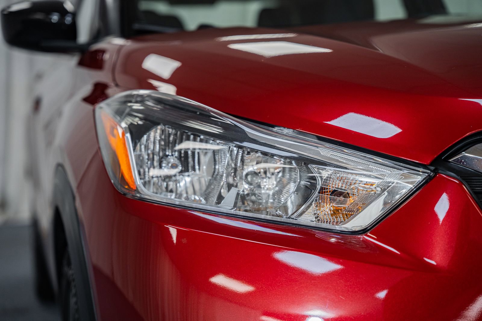 Used 2019 Nissan Kicks SV FWD image 13