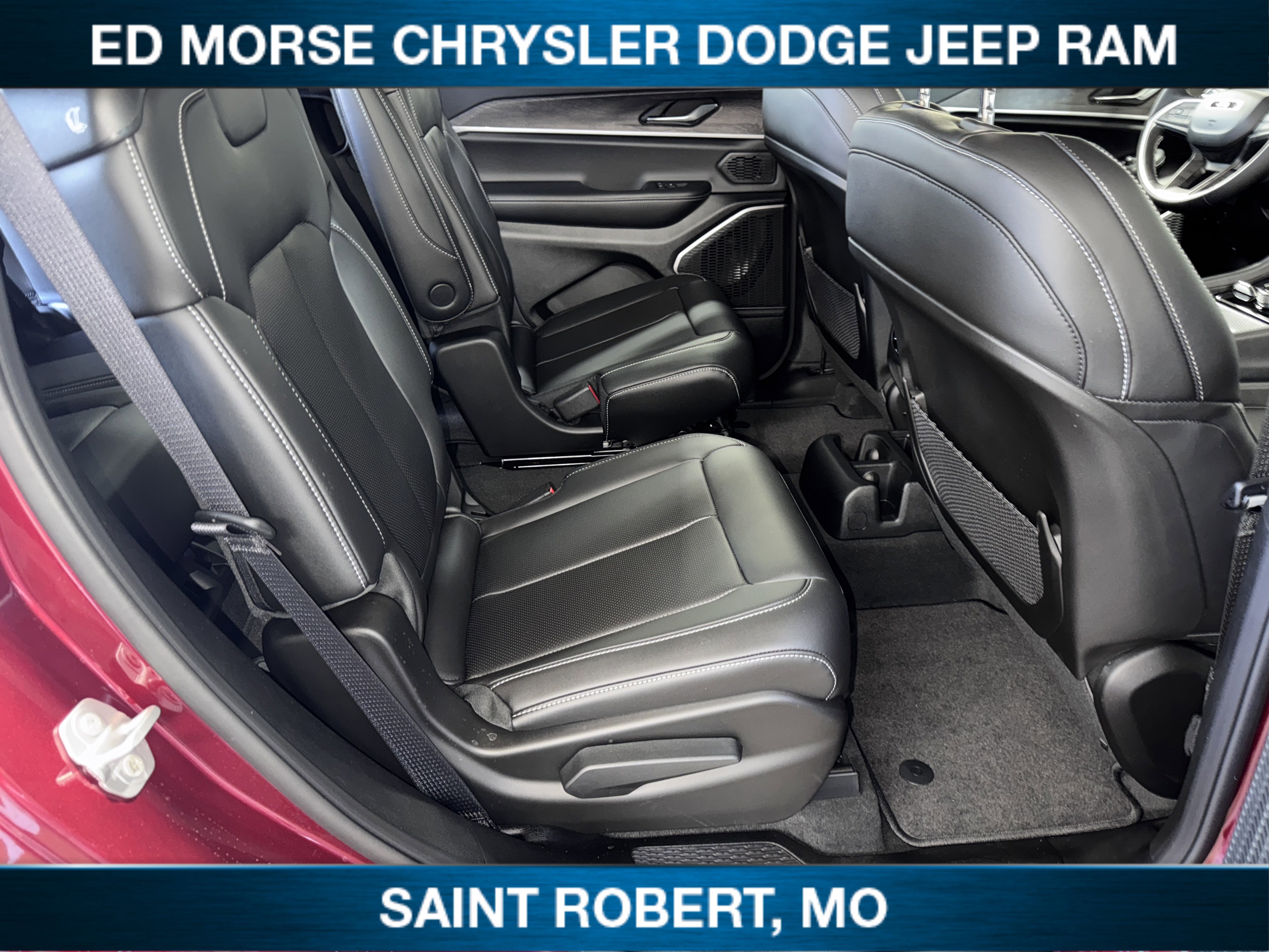 New 2025 Jeep Grand Cherokee L Limited w/ Luxury Tech Group II image 34