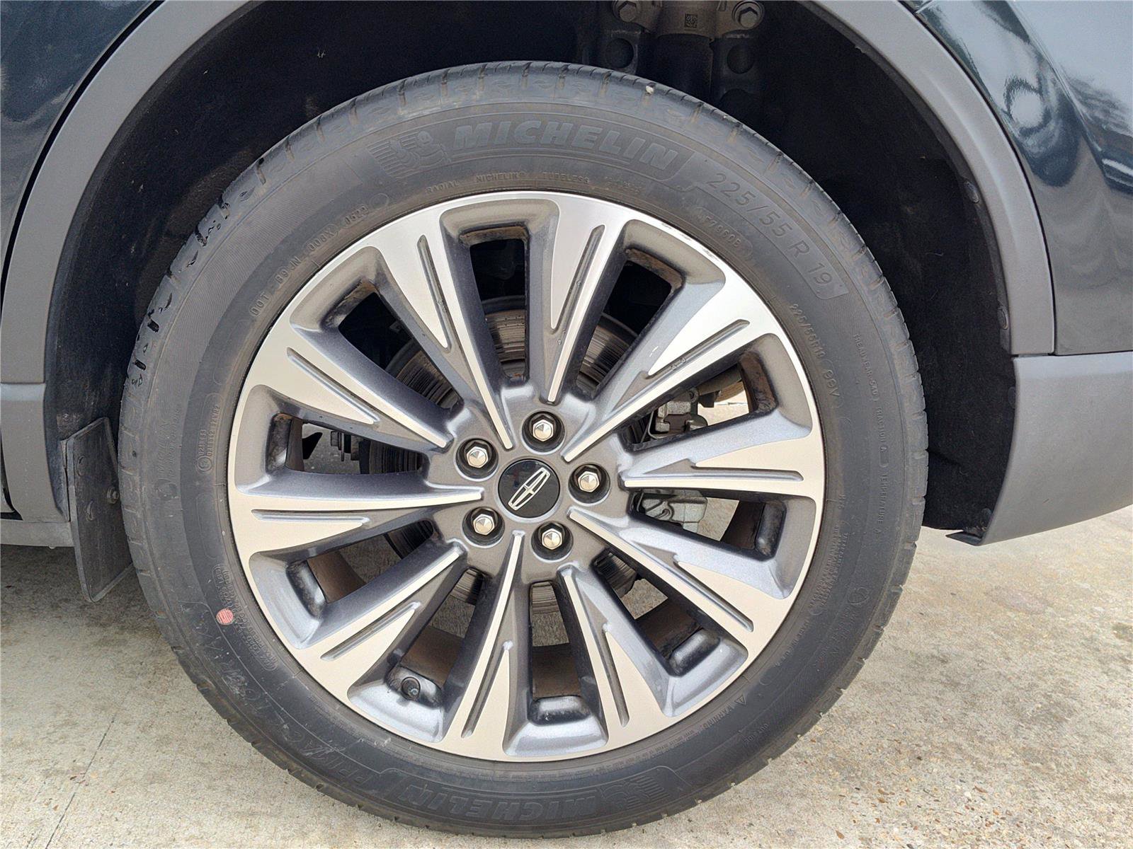 Used 2022 Lincoln Corsair Reserve image 12