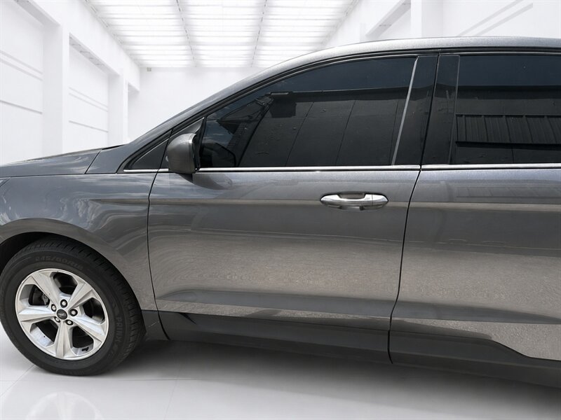 Used 2016 Ford Edge SE AWD/4WD image 21