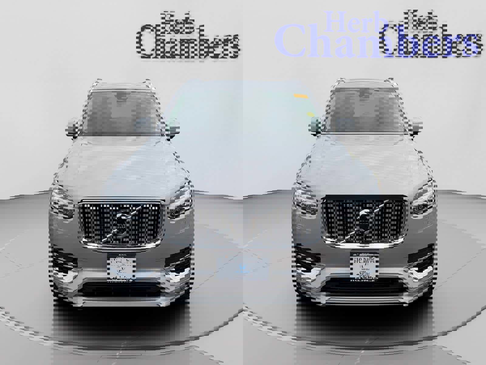 Used 2023 Volvo XC90 B6 Plus w/ Protection Package image 2