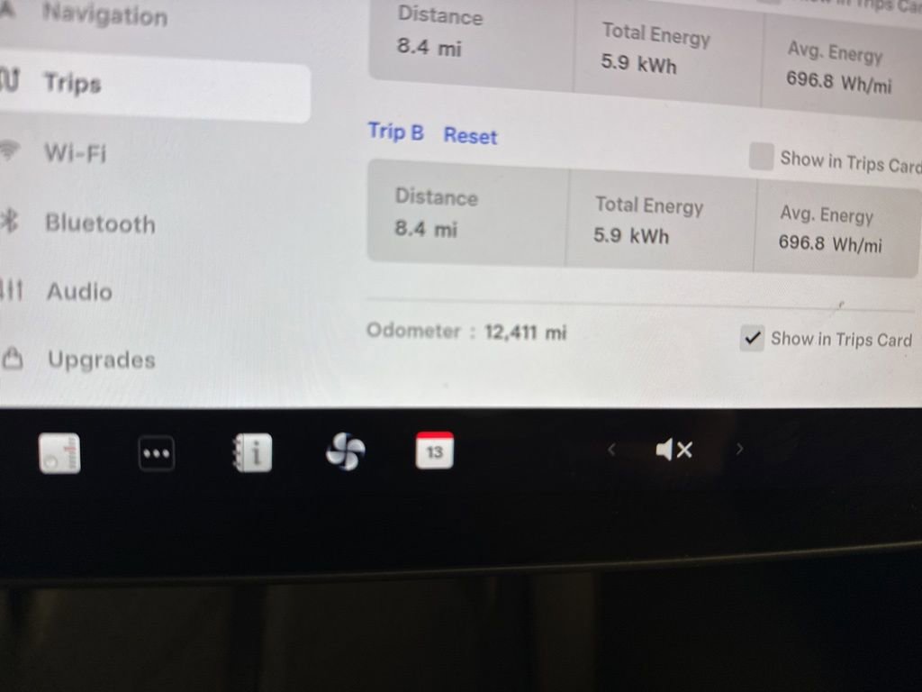 Used 2025 Tesla Model Y Long Range image 16