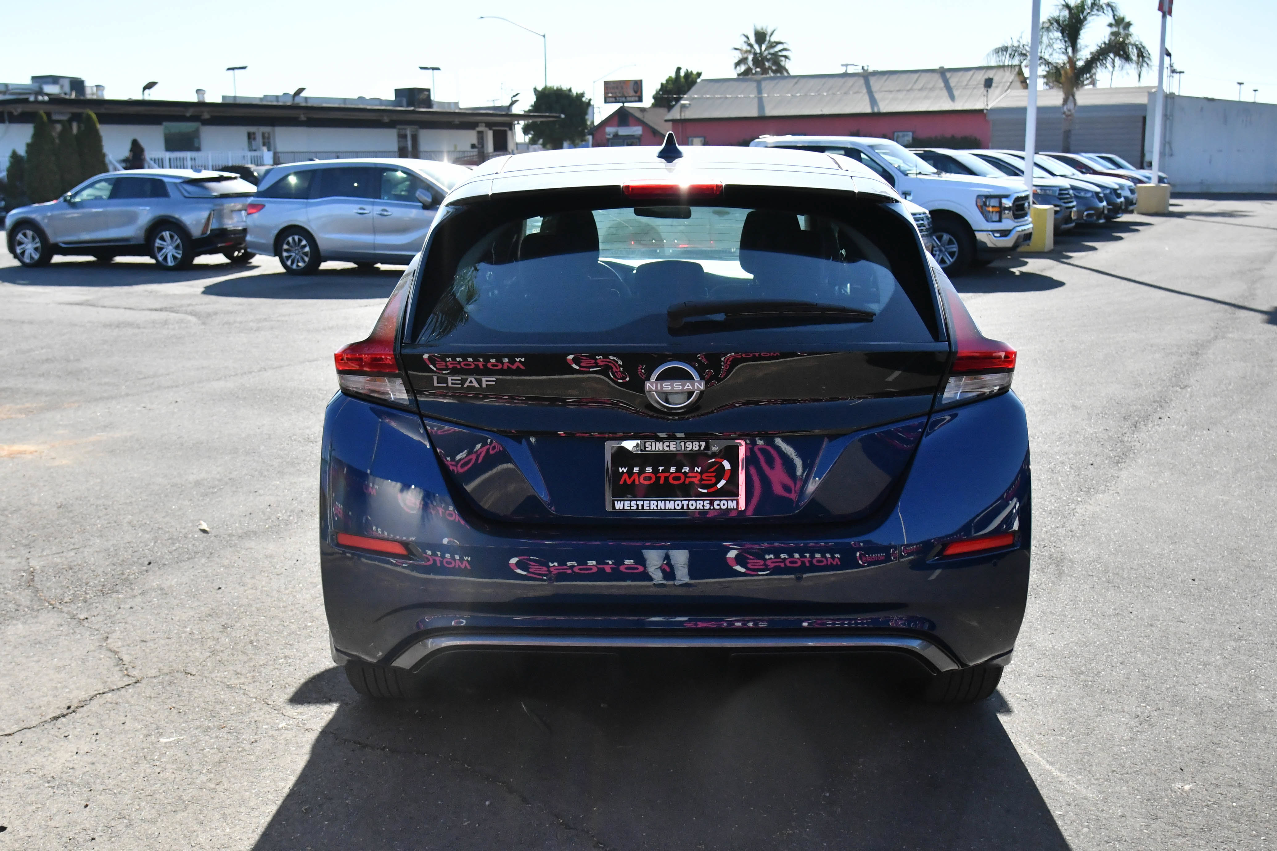 Used 2025 Nissan Leaf S FWD image 7