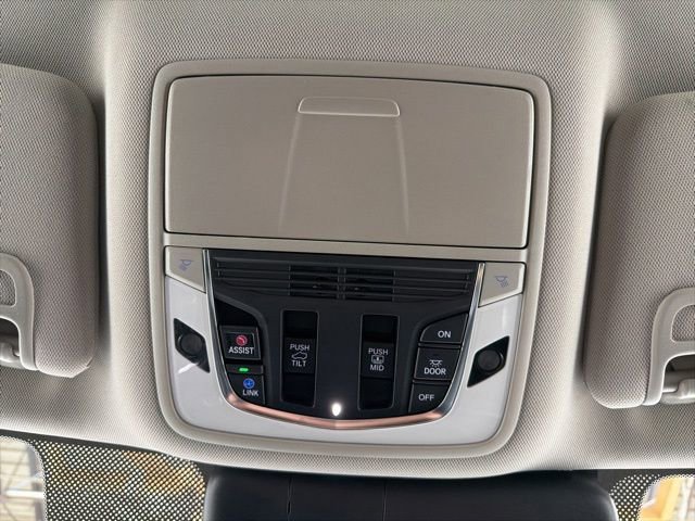 Certified 2024 Acura RDX SH-AWD image 28