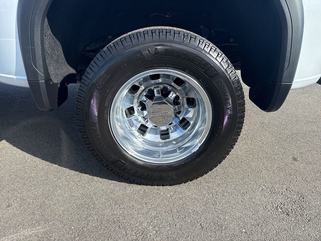 New 2026 GMC Sierra 3500 Denali Ultimate image 37