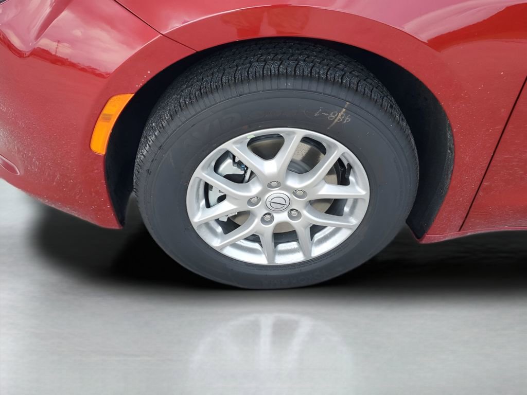 New 2026 Chrysler Voyager LX image 17