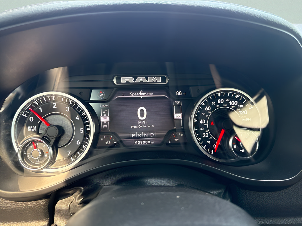 Used 2023 RAM 1500 Laramie AWD/4WD image 18