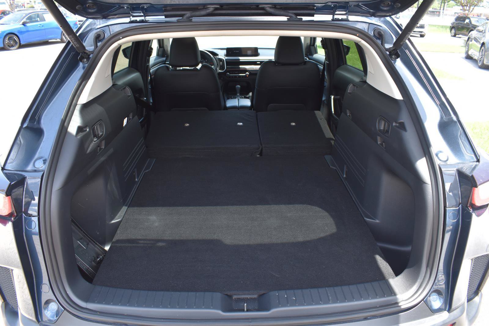 Used 2023 MAZDA CX-50 AWD 2.5 Turbo w/ Premium Pkg image 56