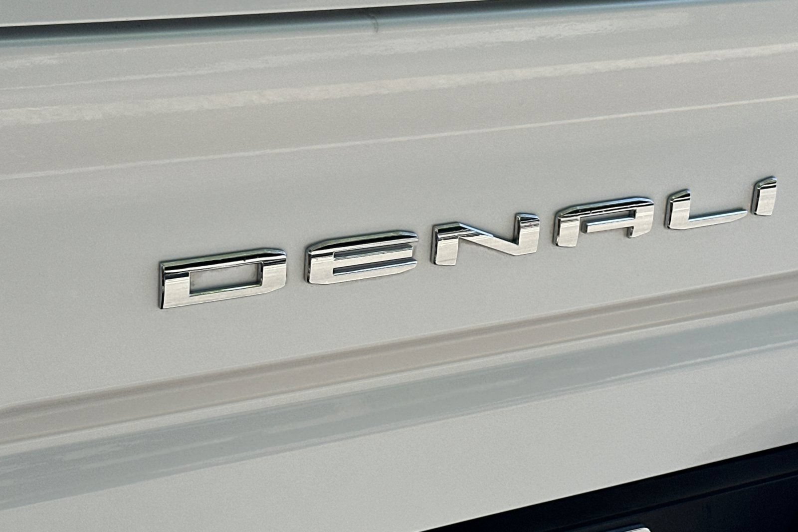 Used 2020 GMC Sierra 2500 Denali w/ Denali Ultimate Package AWD/4WD image 23