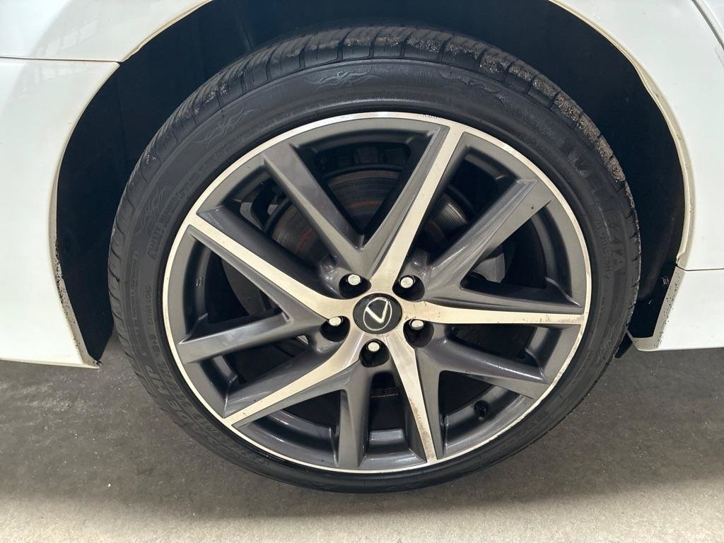 Used 2018 Lexus GS 350 F Sport w/ Preferred Accessory Package AWD/4WD image 5