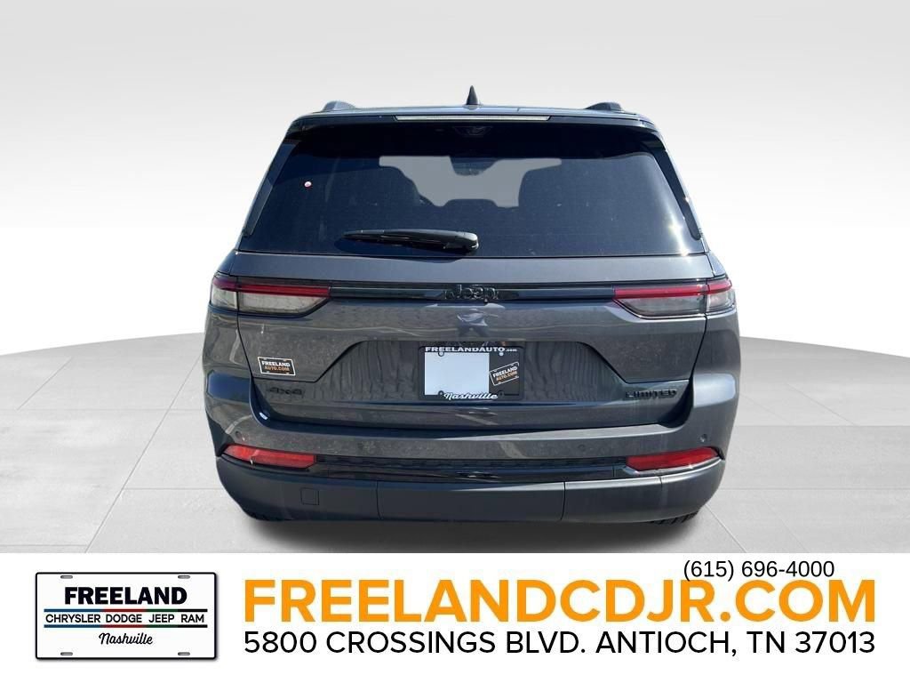 New 2025 Jeep Grand Cherokee Limited w/ Luxury Tech Group II image 6