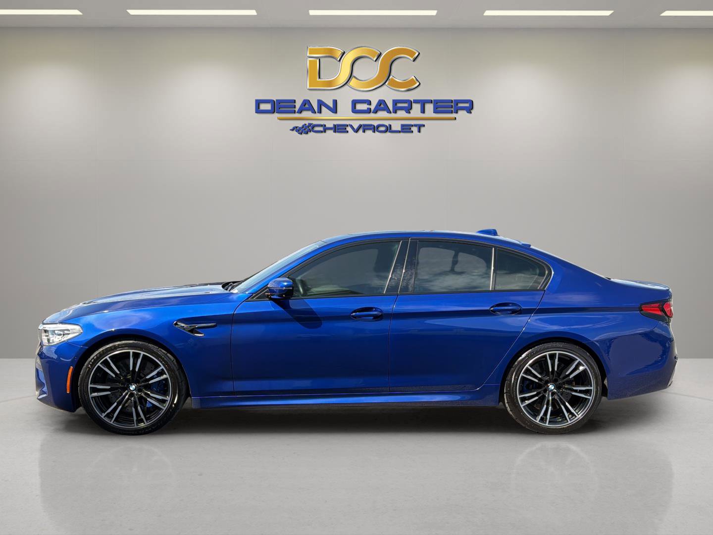 Used 2019 BMW M5 w/ Executive Package AWD/4WD image 2
