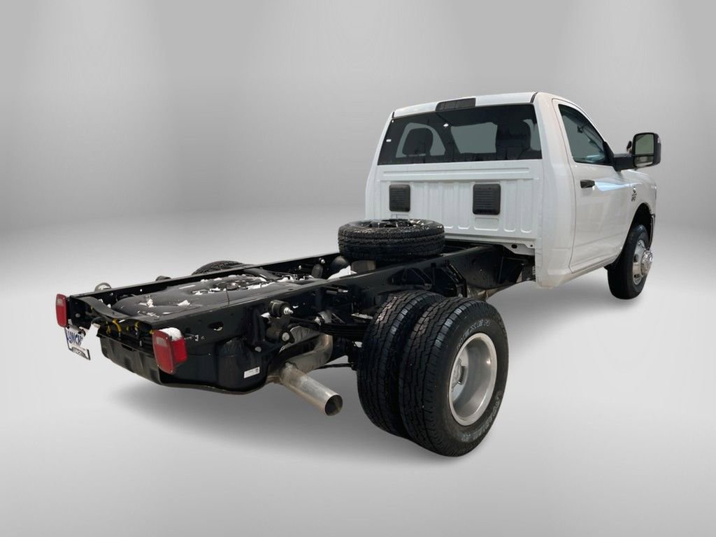 New 2024 RAM 3500 Tradesman image 4