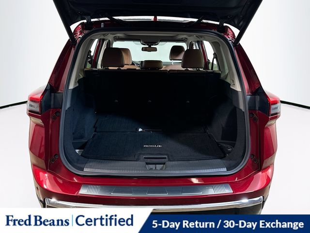 Used 2025 Nissan Rogue Platinum AWD/4WD image 24