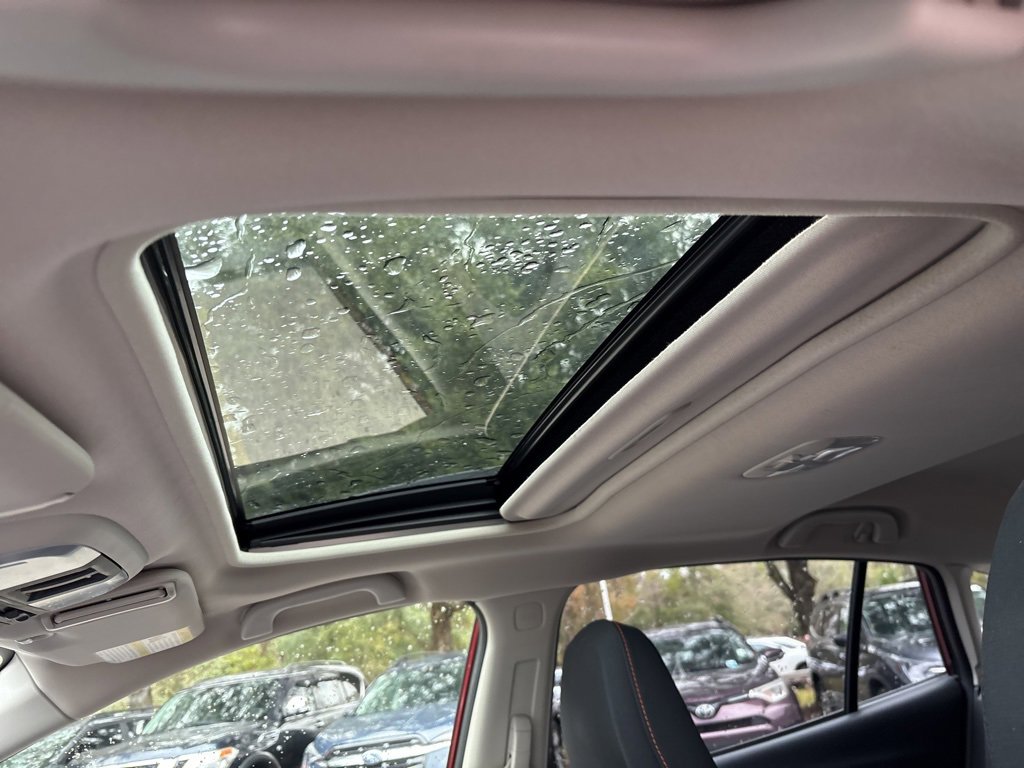 Used 2018 Subaru Crosstrek 2.0i Premium w/ Moonroof Package image 3