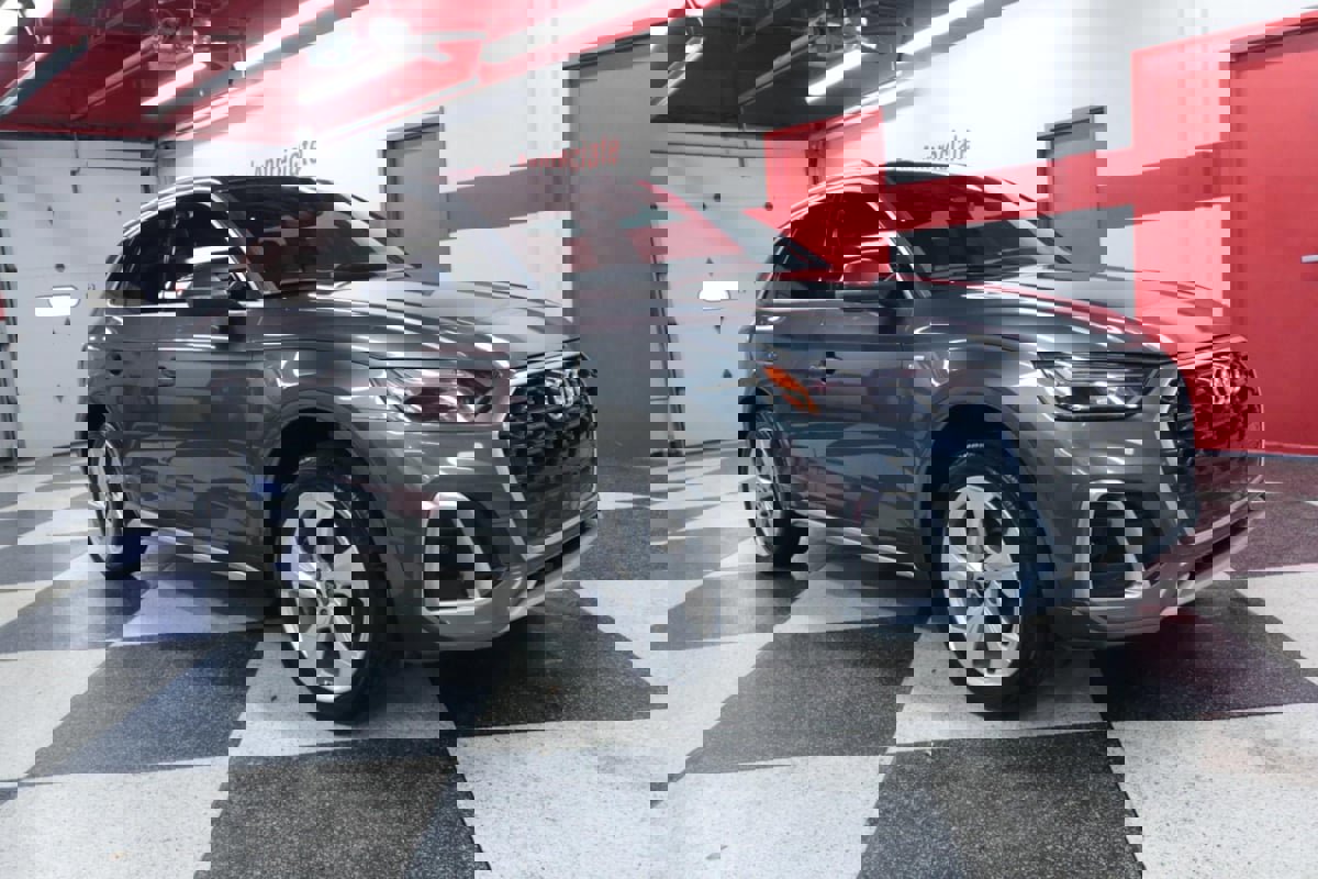 Used 2022 Audi Q5 2.0T Premium Plus image 2