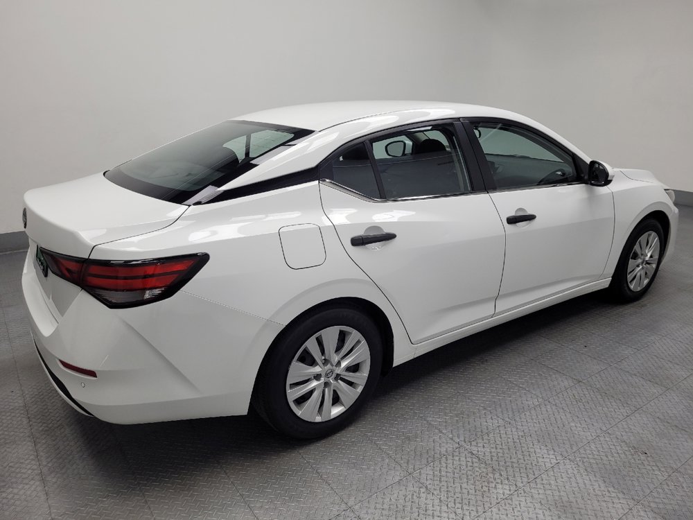 Used 2025 Nissan Sentra S FWD image 10