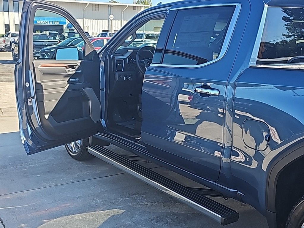 New 2026 GMC Sierra 1500 Denali image 8