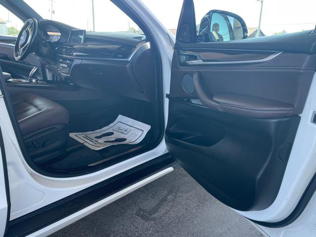 Used 2017 BMW X5 xDrive35i AWD/4WD image 12