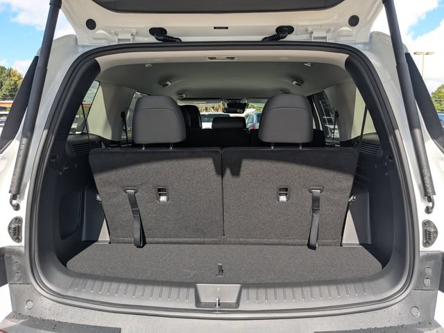 New 2027 Hyundai Santa Fe SEL FWD image 14