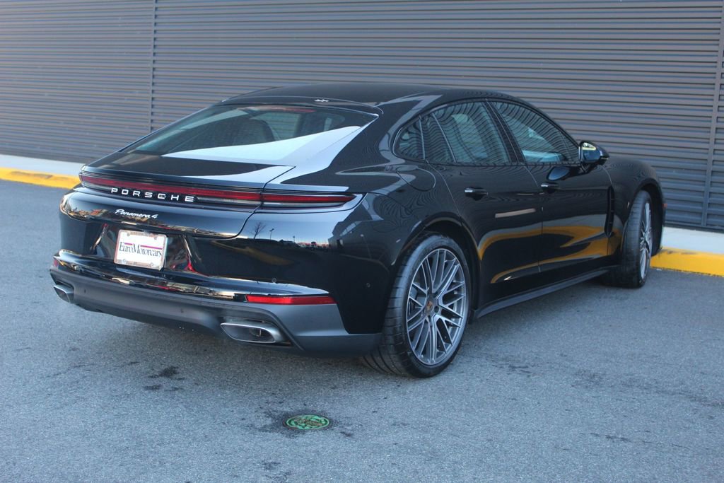 New 2026 Porsche Panamera 4 image 8