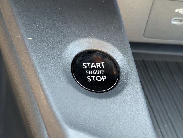New 2026 Nissan Sentra SR w/ SR Premium Package FWD image 20