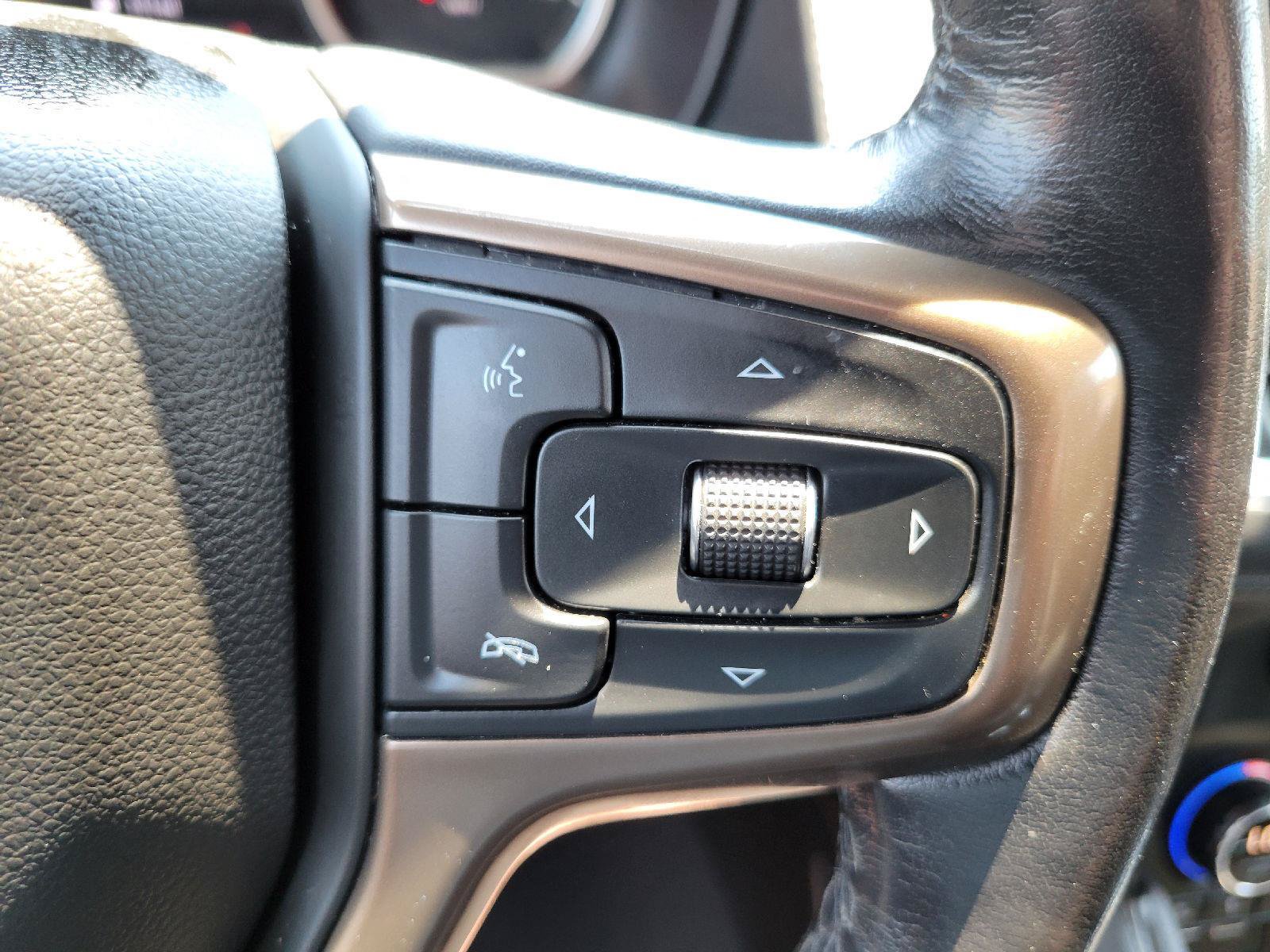Used 2021 Chevrolet Suburban High Country AWD/4WD image 17