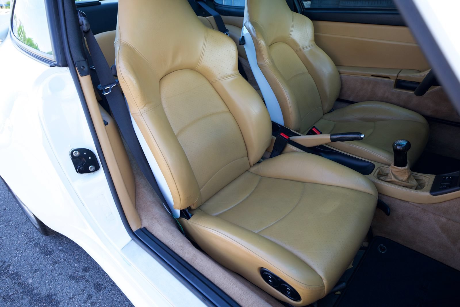 Used 1997 Porsche 911 Turbo AWD/4WD image 29