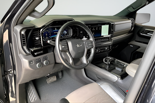 Used 2024 Chevrolet Silverado 1500 ZR2 w/ Technology Package AWD/4WD image 14