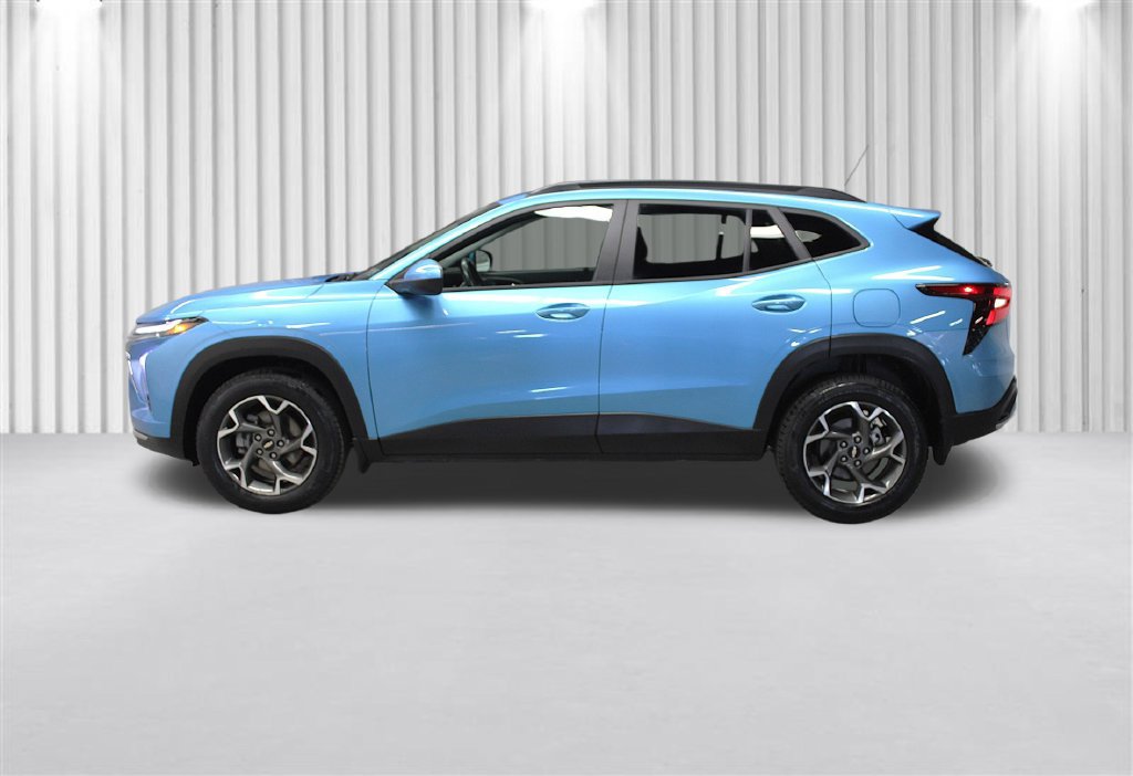 Used 2025 Chevrolet Trax LT w/ LT Convenience Package FWD image 7