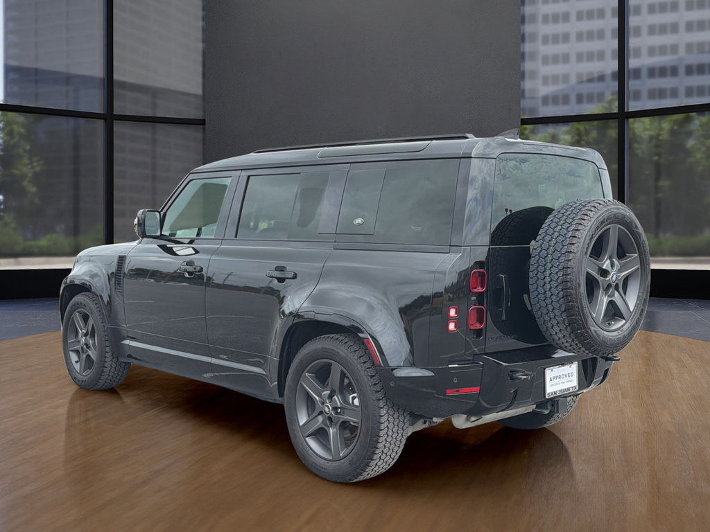 Used 2024 Land Rover Defender 110 X-Dynamic SE AWD/4WD image 15