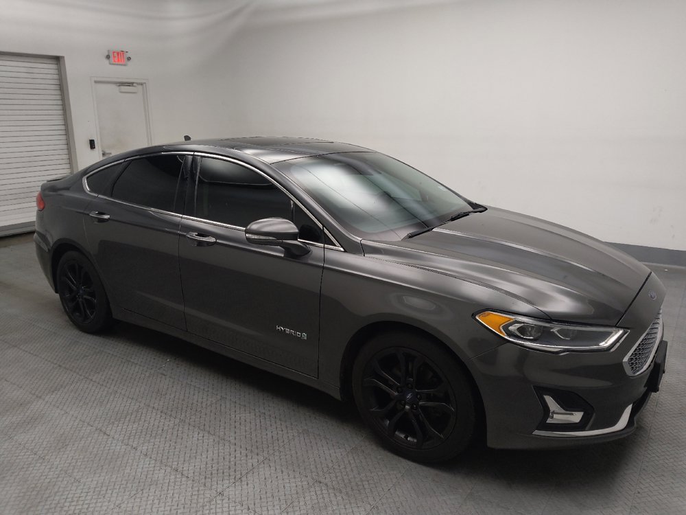 Used 2019 Ford Fusion Titanium FWD image 11
