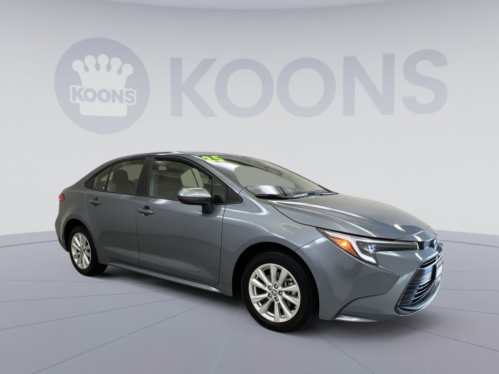Used 2025 Toyota Corolla LE image 14