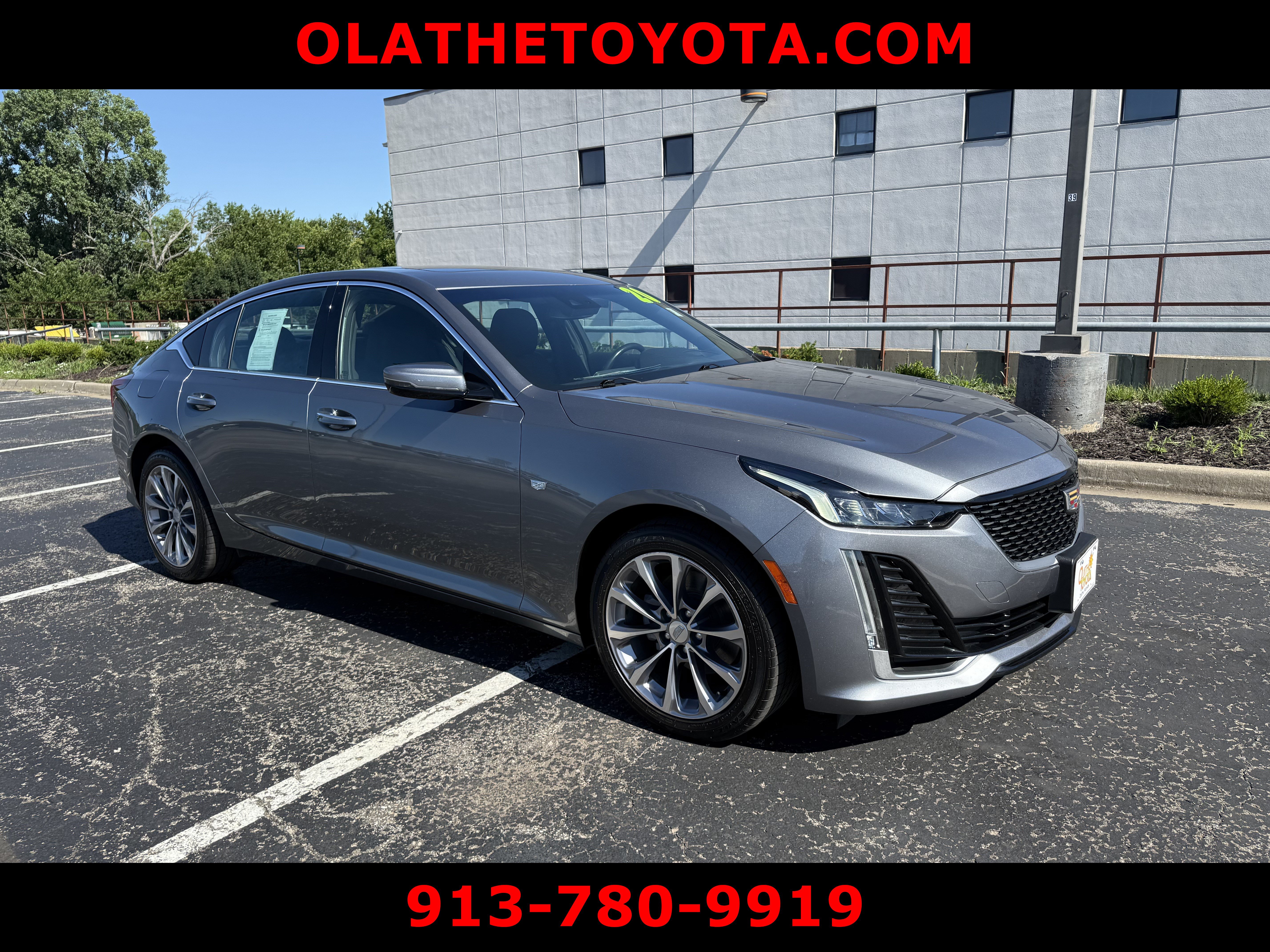 Used 2020 Cadillac CT5 Premium Luxury AWD/4WD image 2