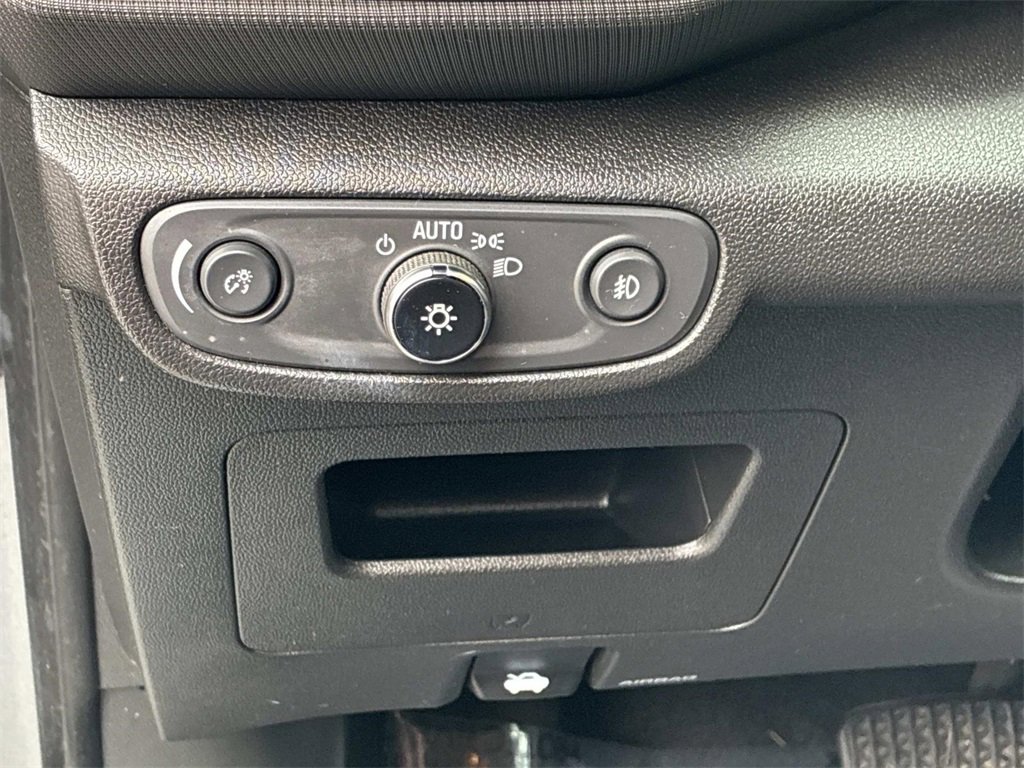 Used 2023 Chevrolet TrailBlazer LT image 22