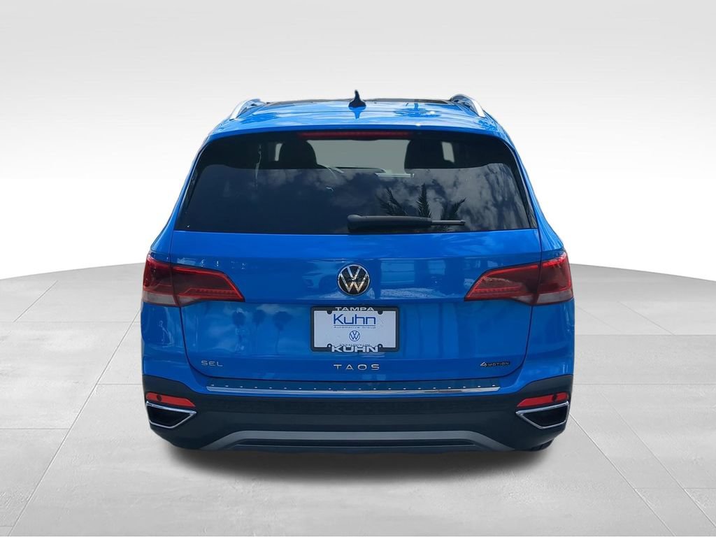Certified 2023 Volkswagen Taos SEL AWD/4WD image 6