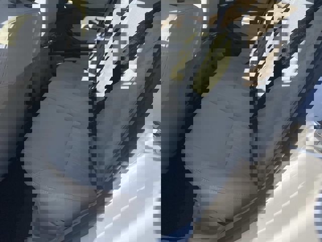 Certified 2018 Ford Focus SE image 15