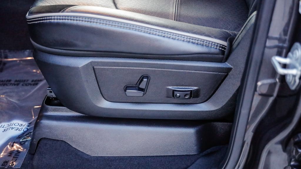 Used 2024 RAM 2500 Laramie image 25